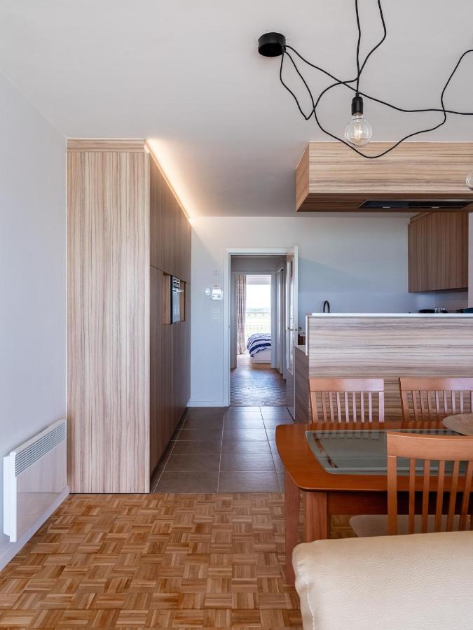 Sea You Soon - Appartement Met Toplocatie Op De Zeedijk Met 2 Slaapkamers Middelkerke Bagian luar foto
